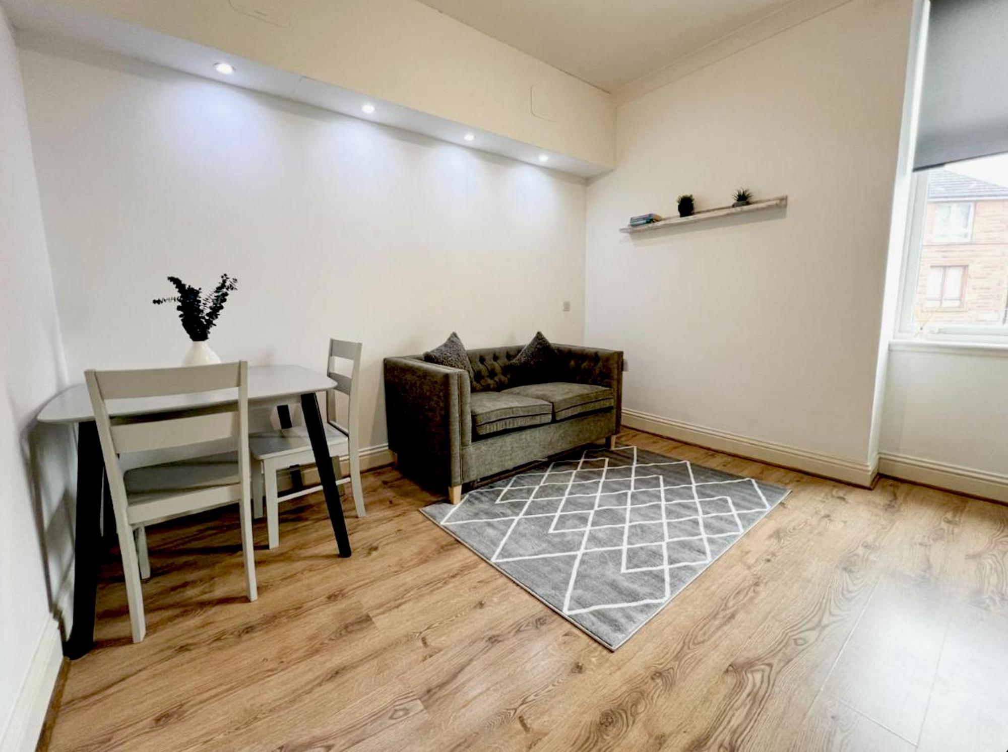 Chic Retreat In Ibrox Глазго